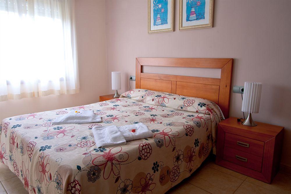 Ona Jardines Paraisol Salou Bagian luar foto