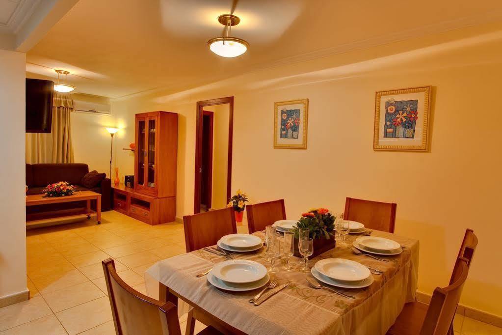 Ona Jardines Paraisol Salou Bagian luar foto