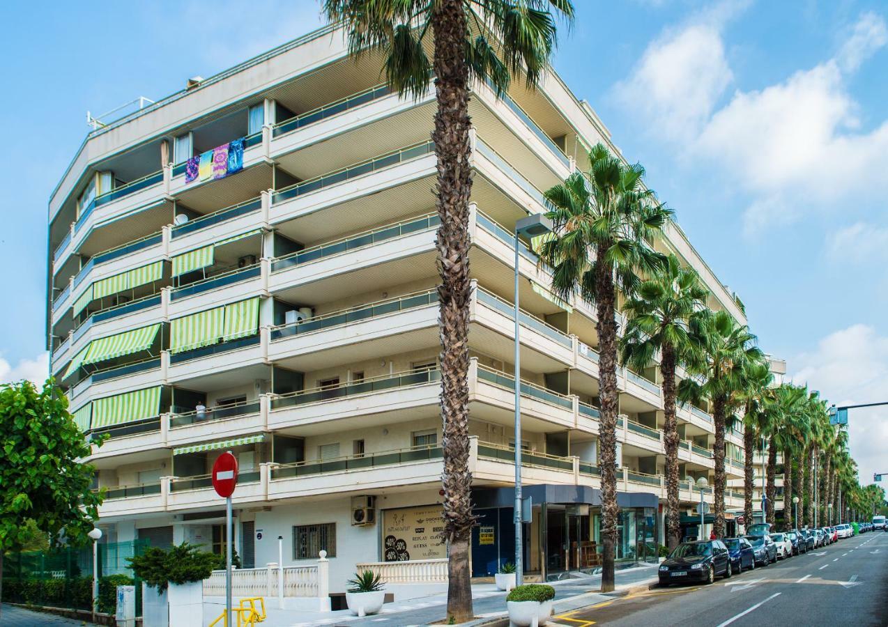 Ona Jardines Paraisol Salou Bagian luar foto